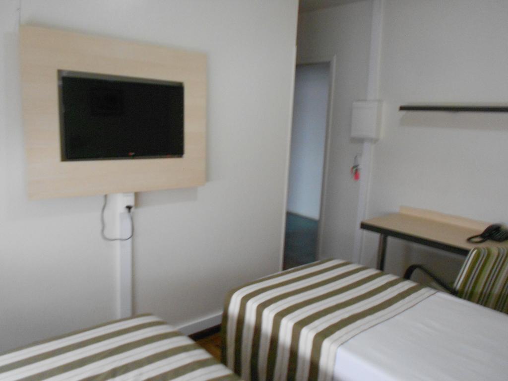 Colossi Hotel Porto Alegre Buitenkant foto