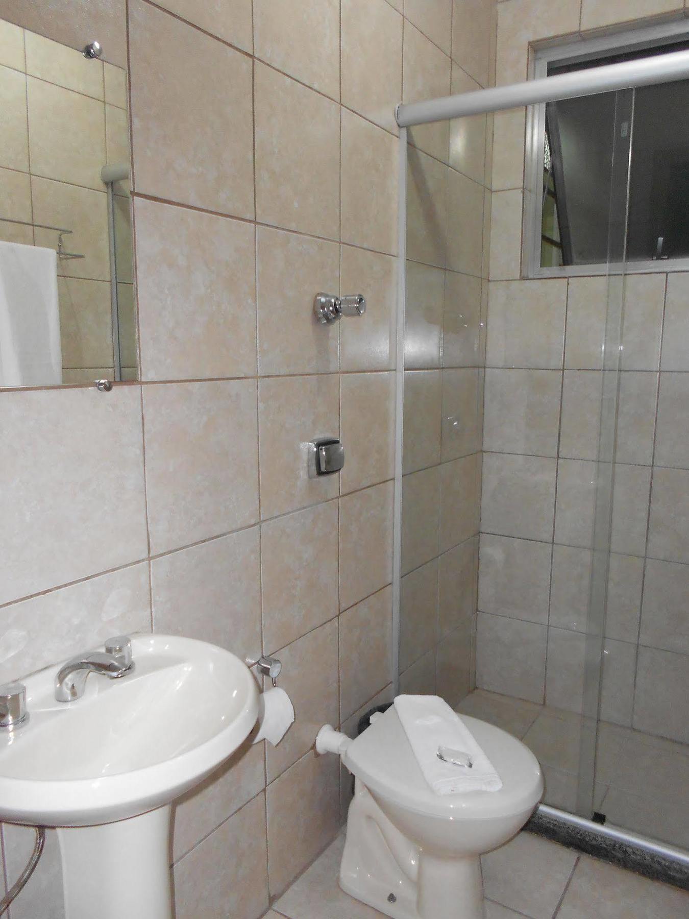 Colossi Hotel Porto Alegre Buitenkant foto
