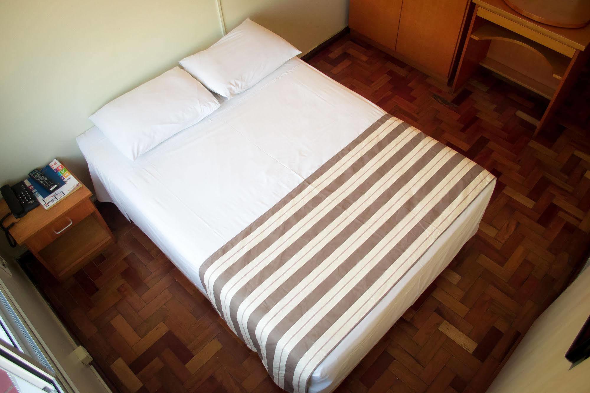 Colossi Hotel Porto Alegre Buitenkant foto